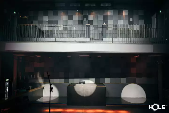 HOLE 44 in Berlin-Neukölln HOLE 44 in Berlin-Neukölln